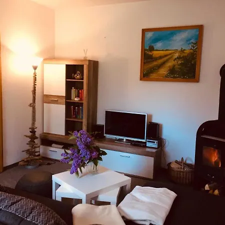 Kos-koenig, Am Sturmfeld Lejlighed *