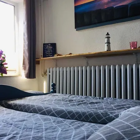 Kos-koenig, Am Sturmfeld * Koserow