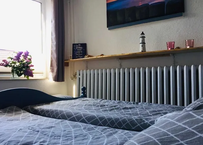 Kos-koenig, Am Sturmfeld * Koserow